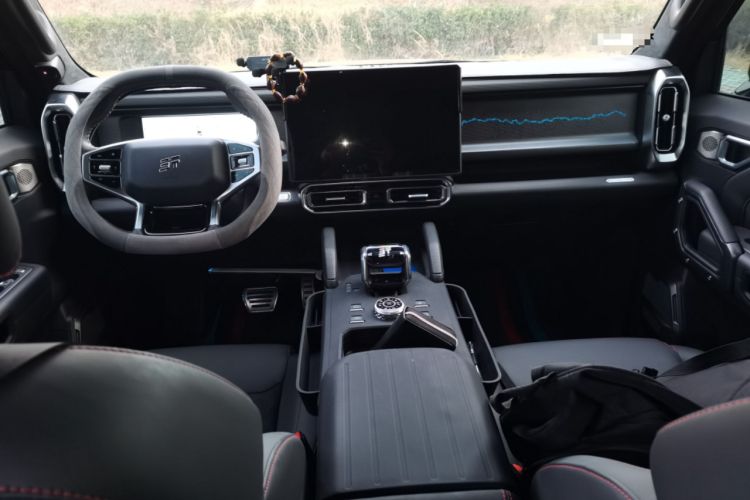 Used JETOUR Traveler 2025 2.0T Automatic All-Wheel Drive 200 000 Yuan Commemorative Edition