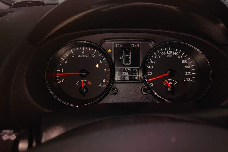 Used Nissan Qashqai 2011 2.0 XL Fire CVT 2WD Instrument Cluster