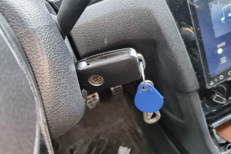 Used Volkswagen C-TREK 2017 230TSI Manual Comfort Version Vehicle Key