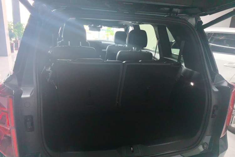 Used GAC Trumpchi GS8 2022 Flagship Series 2.0 TGDI Two-Wheel-Drive Prestige Edition (6-seater) Trunk