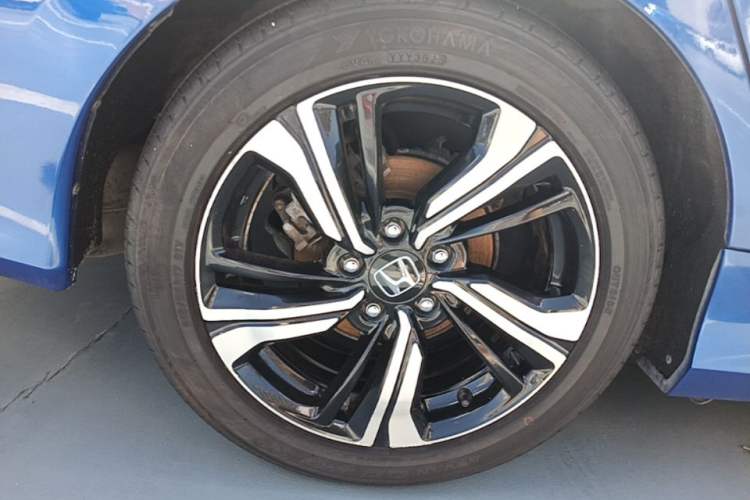 Used Honda Civic 2016 220TURBO CVT Prestige Edition
