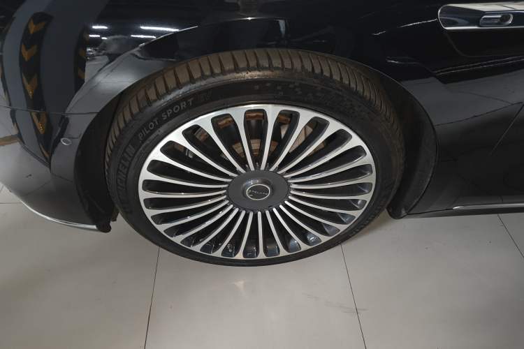 Used Hima Stelato S9 2024 All-Electric Ultra Four-Wheel-Drive Flagship Edition Exterior 1