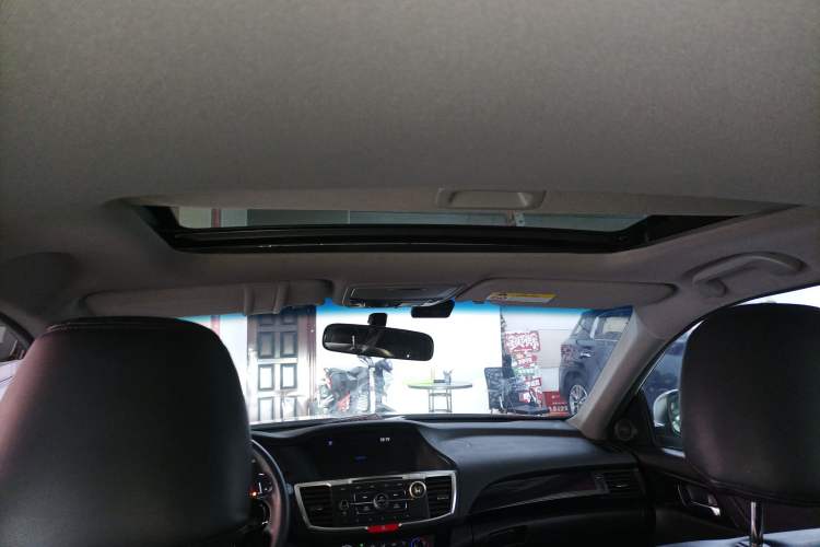 Used Honda Accord 2016 2.0L Comfort Edition
