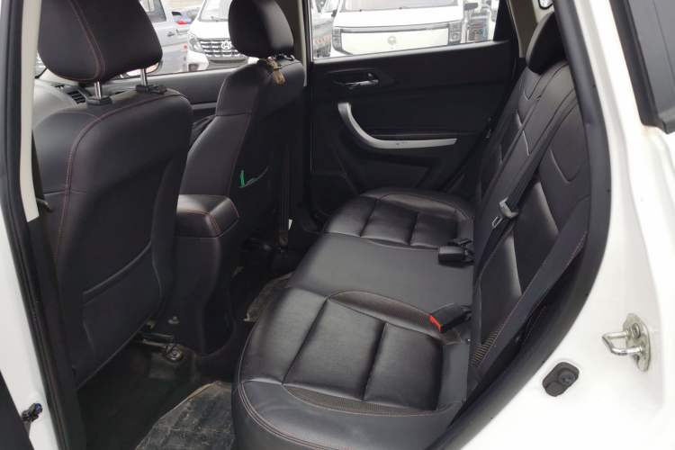 Used CHANGAN CS35 2016 1.6L Manual Luxury Model China V Standard