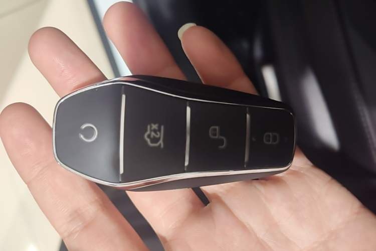 Used BYD Qin L 2024 DM-i 120KM Leading Model
