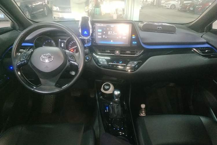 Used Toyota C-HR 2020 2.0L Luxury Edition
