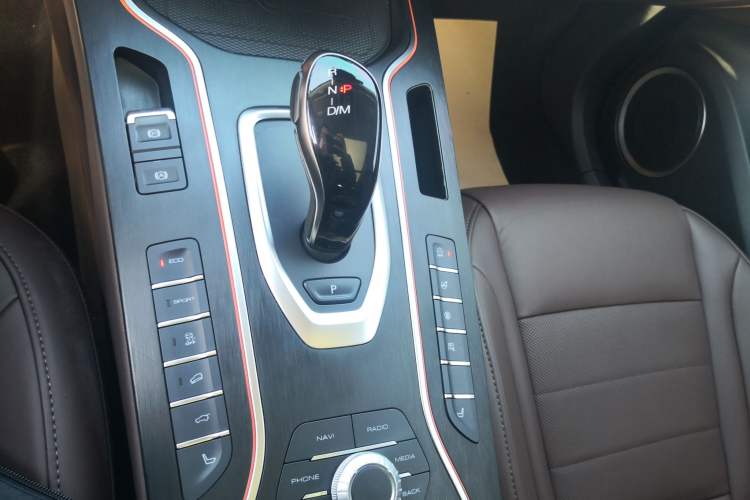 Used Wey VV7 2020 2.0T Flagship Edition
