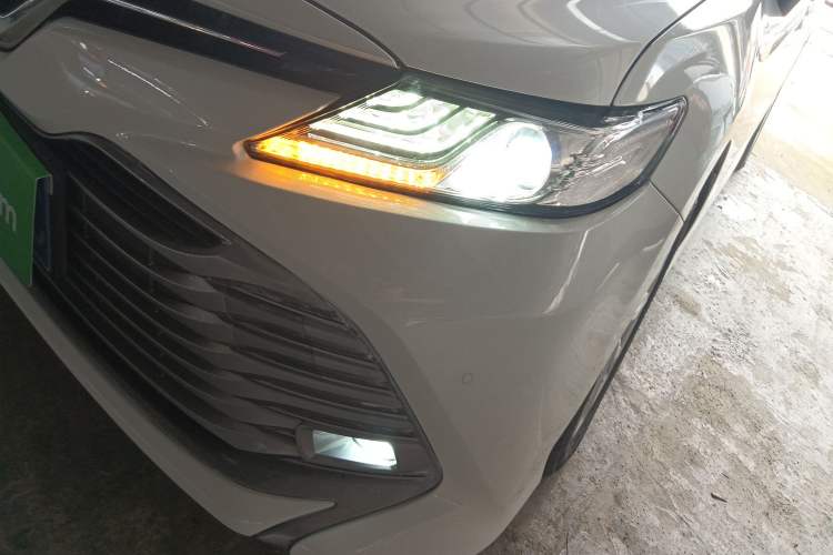 Used Toyota Camry 2019 2.0G Luxury Edition China VI Standard