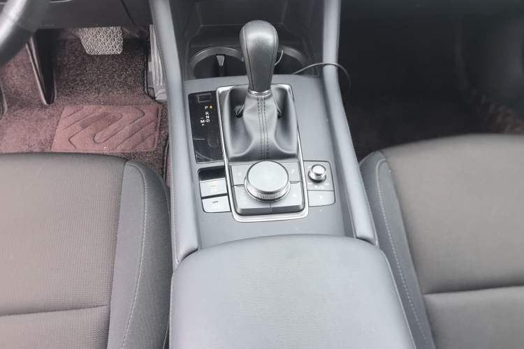 Used Mazda 3 Axela 2023 2.0L Automatic Zhiqing Edition
