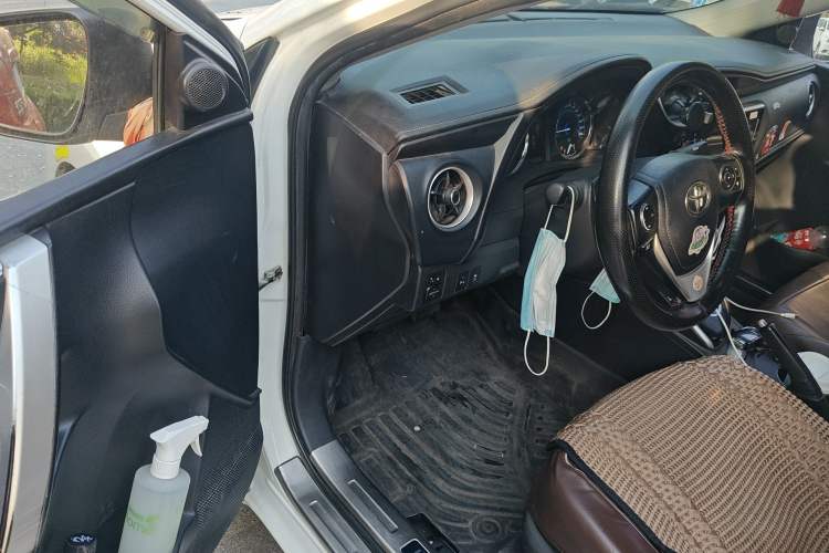 Used Toyota Corolla 2017 Revised Dual-Engine 1.8L E-CVT Elite Edition
