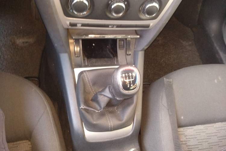 Used Skoda Octavia 2014 1.6L Manual Yijie Edition