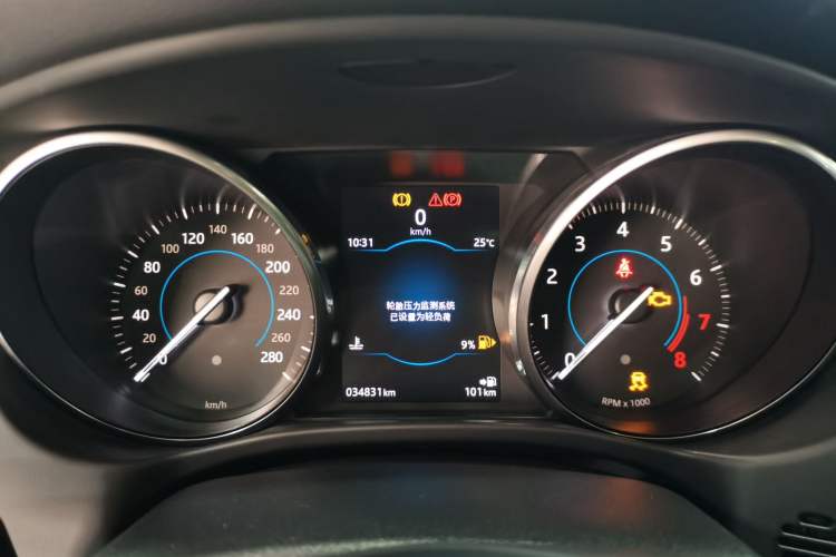 Used Jaguar XE 2017 2.0T 200 PS R-Sport
