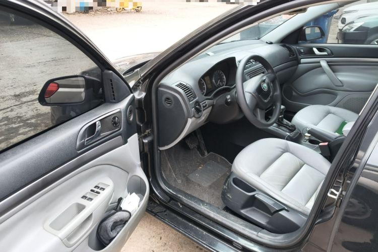 Used Skoda Octavia 2012 1.6L Automatic Yijun Edition
