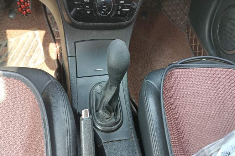 Used JAC Heyue 2012 1.5L Manual Luxury Sport Edition