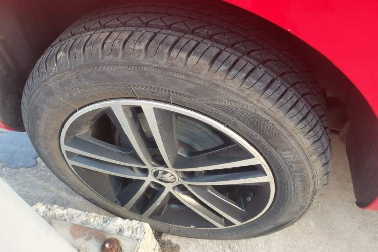 Used Skoda Rapid Spaceback 2014 1.6L Automatic Enjoyment Edition