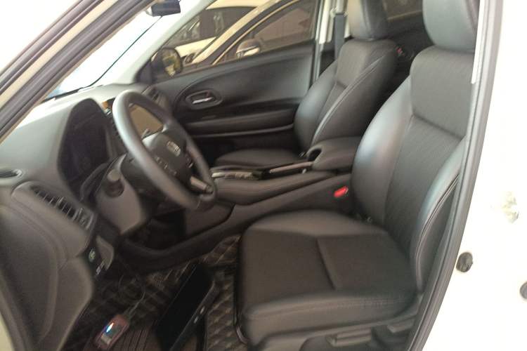 Used Honda Vezel 2020 220 TURBO CVT Luxury Edition