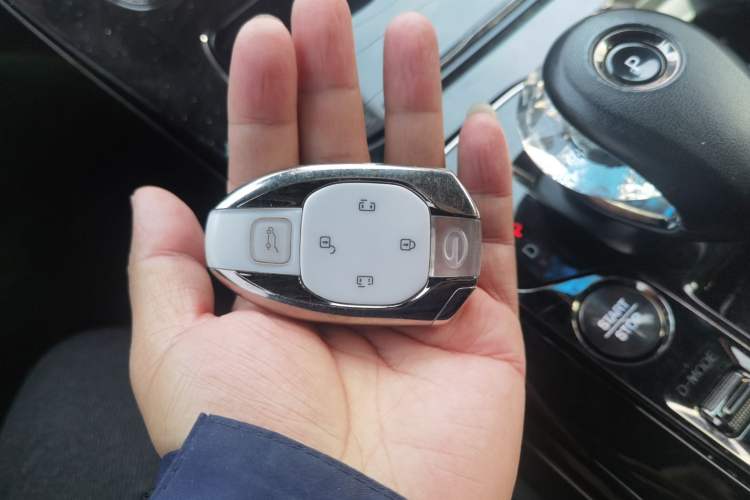 Used GAC Trumpchi M8 2023 Zongshi Series Dual-Motor Supreme Edition Vehicle Key