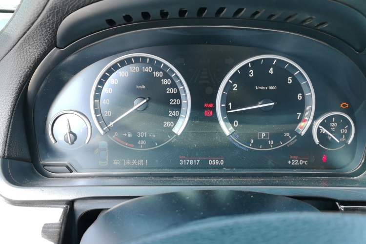 Used BMW 7 Series 2011 730Li Elegant Model Instrument Cluster