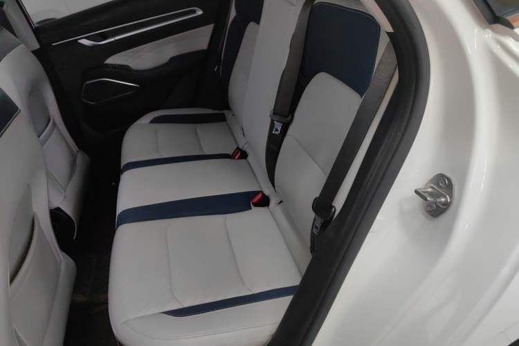 Used Geely Auto Emgrand 2022 4th Generation 1.5L CVT Flagship Model Left Rear Seat