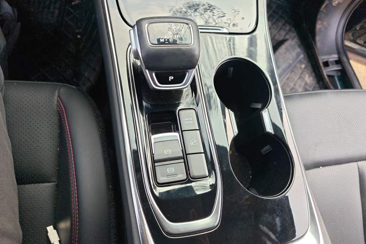 Used FORTHING T5 EVO 2021 1.5TD DCT Diamond Edition