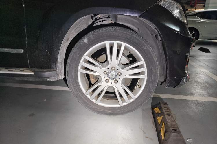 Used Mercedes-Benz GLK-Class 2015 GLK 260 4MATIC Dynamic Edition Ultimate Version
