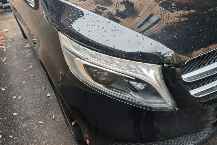 Used Mercedes-Benz Vito 2018 2.0T Business Version China V Emission Standard Right Front Headlight