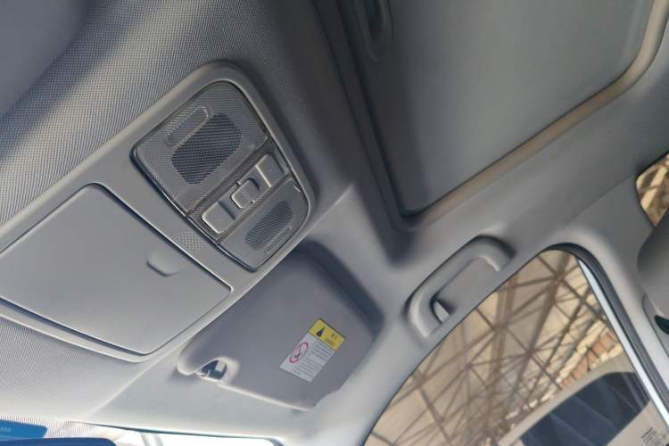 Used Changan CS35 2016 1.6L Automatic Prestige Model China V Standard