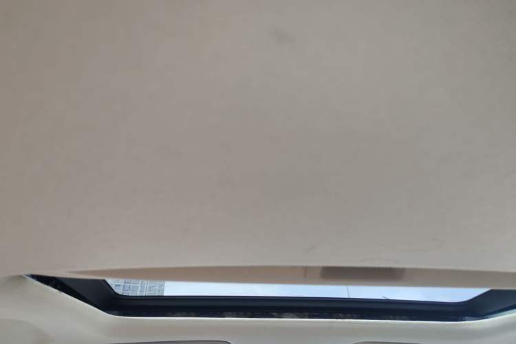 Used Honda Crider 2015 1.8L automatic luxury edition