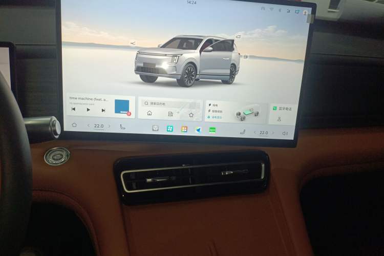 Used JETOUR Shanhai L7 Plus 2025 Model 220km Flagship 7-seater Audio And AC Panel