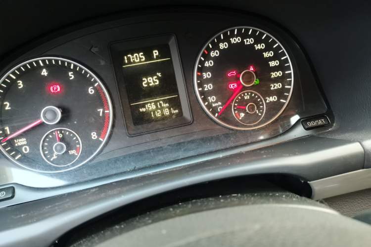 Used Volkswagen Touran 2015 1.4T DSG Comfort Edition 5 Seats
