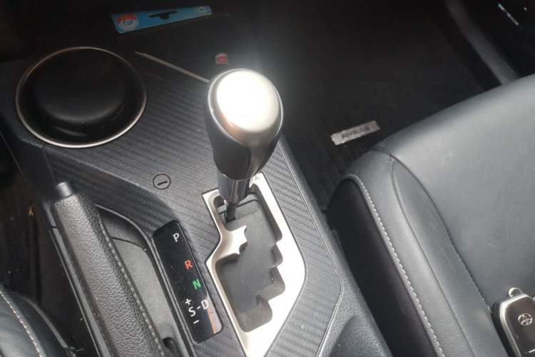 Used Toyota RAV4 2015 2.5L Automatic 4x4 Elite Edition
