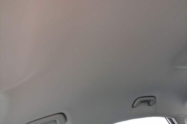 Used Livan Maple 60s 2022 Easy-to-Replace Version Lithium Iron Phosphate
