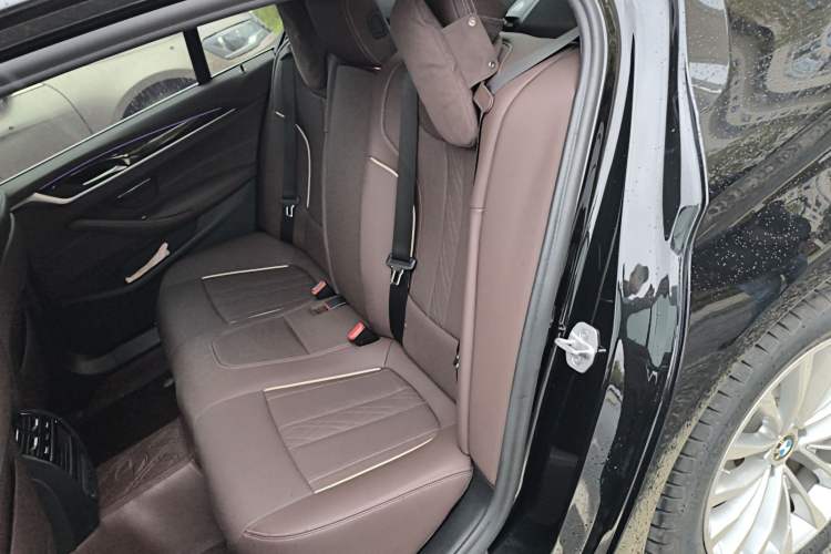 Used BMW 5 Series 2021 525Li Luxury Package