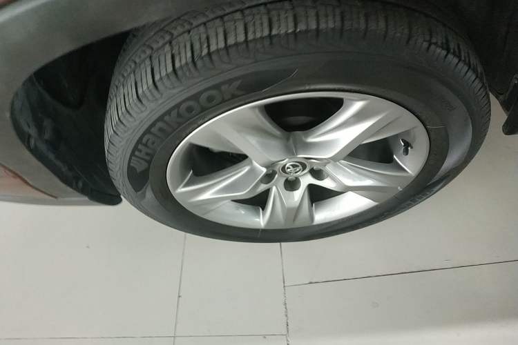 Used Toyota Highlander 2015 2.0T Two-Wheel Drive Luxury Edition 7 Seats