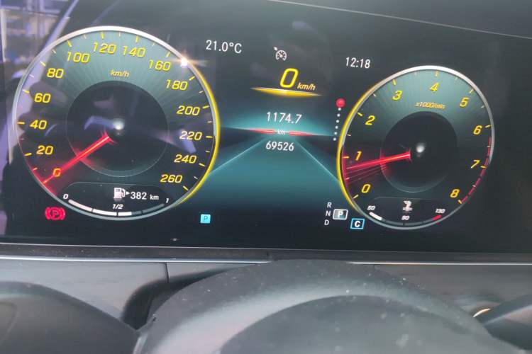 Used Mercedes-Benz E-Class 2021 E 300 L Sporty and Stylish Model
