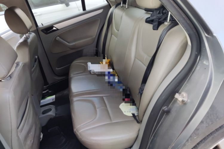 Used Volkswagen Bora 2012 1.6L Automatic Fashion Edition Left Rear Seat