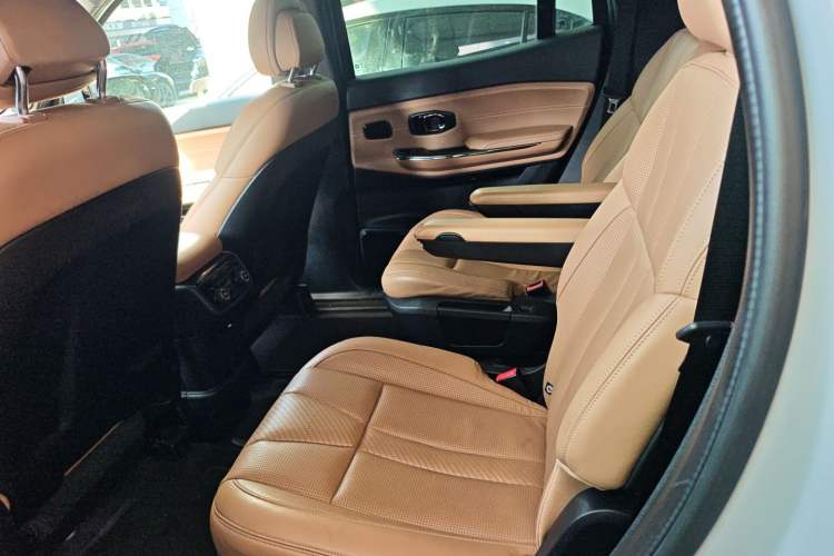 Used Nio ES8 2020 415 km Range 6-Seater Version
