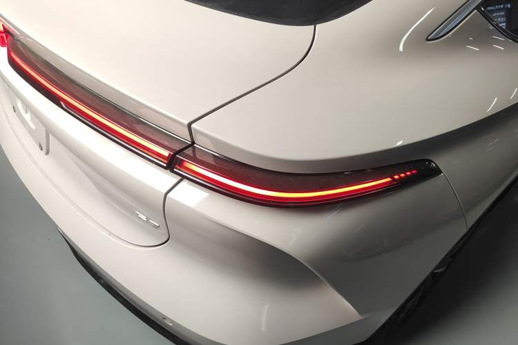 Used Rising F7 2023 Advanced Edition