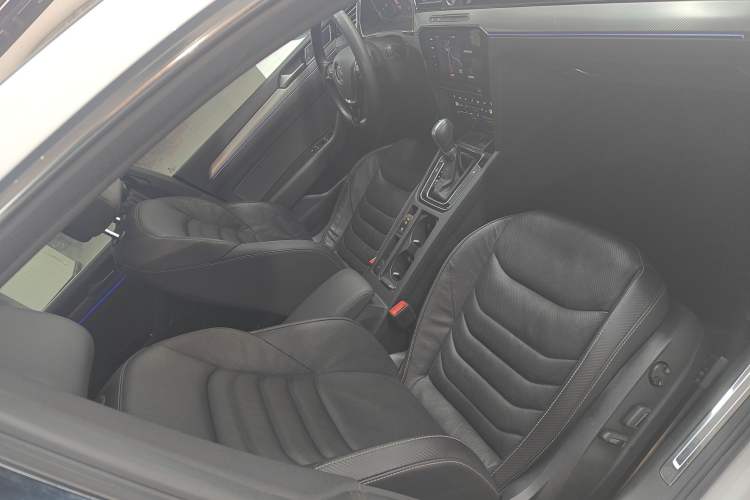 Used Volkswagen FAW-Volkswagen CC 2020 330TSI Glamour Edition China VI Standard