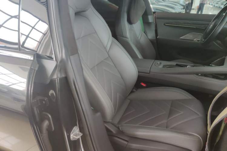 Used Zeekr 001 2021 Ultra-Long Range Dual-Motor YOU Version
