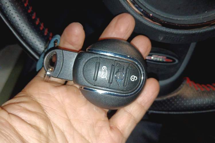 Used MINI 2018 1.5T COOPER Racing Edition Five-Door Version