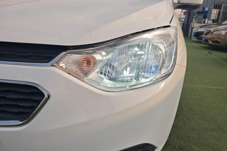 Used Chevrolet Sail 2015 Sail 3 1.3L AMT Ideal Edition