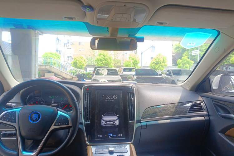 Used BYD Qin New Energy 2018 1.5T Smart Connect Premium Model
