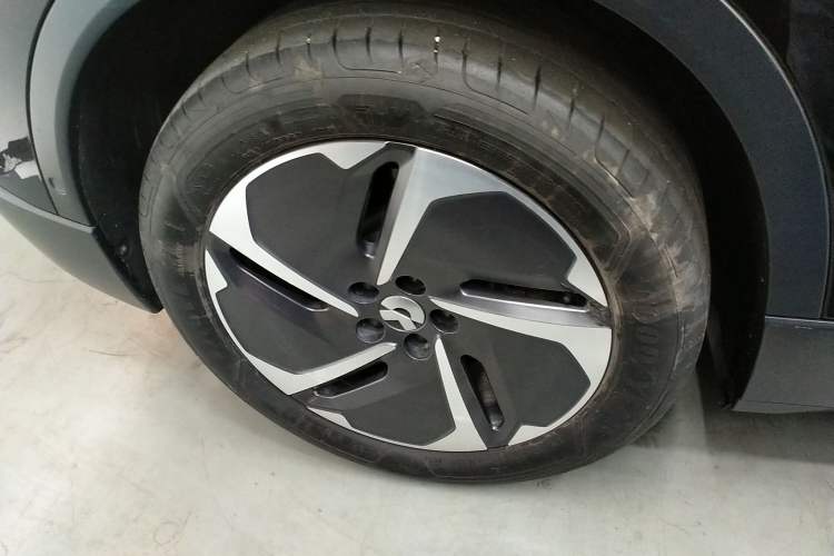 Used Nio ES6 2024 75 kWh