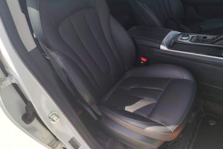 Used JETOUR X90 2021 1.6T DCT Shadow Edition 5 Seats Right Front Seat