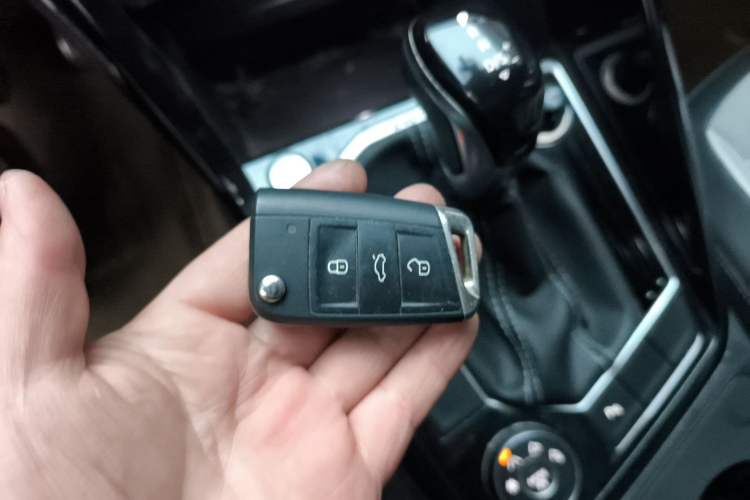 Used Volkswagen Tayron 2019 380TSI All-Wheel Drive R-Line China V-standard Vehicle Key