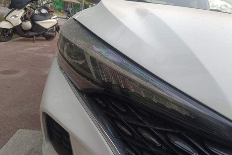 Used CHANGAN Eado 2020 PLUS Blue Whale NE 1.4T GDI DCT Prestige Model Right Front Headlight