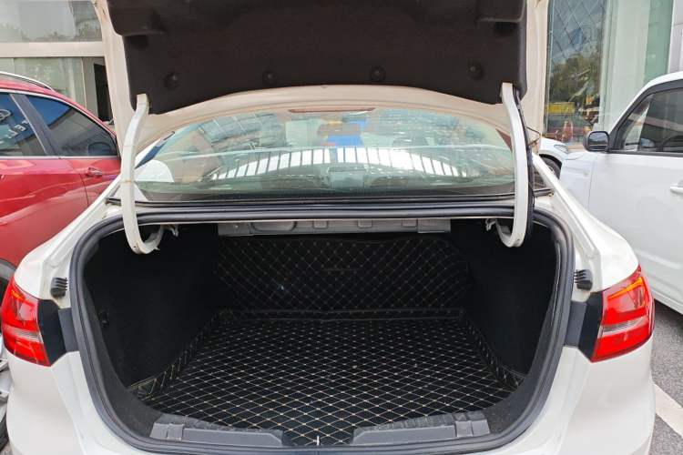 Used Ford Escort 2017 Revised Version 1.5L Automatic Comfort Edition
