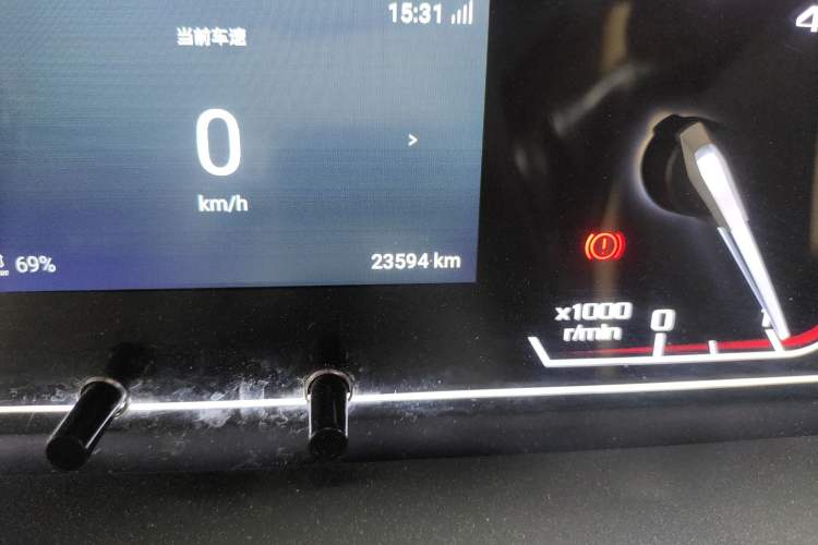 Used SAIC MAXUS Xintu V80 