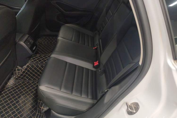 Used Volkswagen Sagitar 2019 280TSI DSG Comfort Version China VI Standard Left Rear Seat